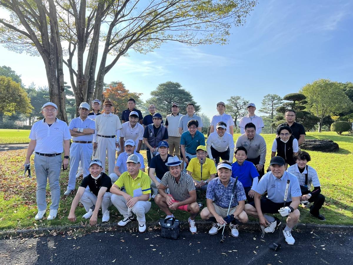 ゴルフコンペ参加者