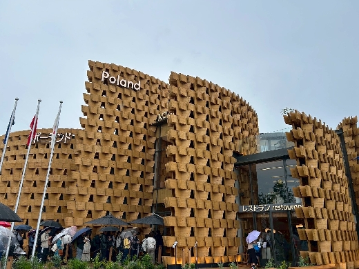 ポーランド